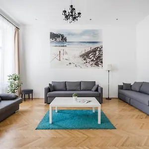 Real Vadász Budapest