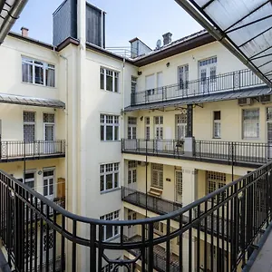 Bpr Stollár Apartment, Danube View Apartamento