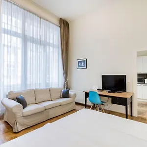 Klarahome Apartment