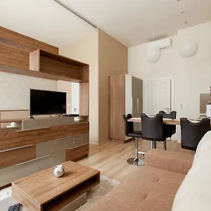 Holidays Concept Apartamento