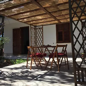 Casa Scalia , Custonaci Italia