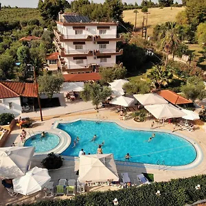 olympic-bibis-hotel.hotelschalkidiki.net/